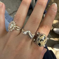 Moonshadows Creative Jewelry - Middle ring by Moonshadows
