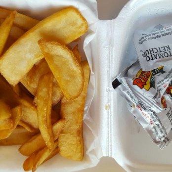 Vincenzo's Pizza House - 1/2 order of fries - Pizza Near Me - Lewiston, New York