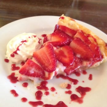 Le Parnasse - Tarte aux fraises - French Near Me - Versailles, 78