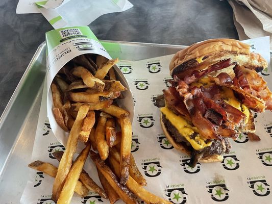 BurgerFi by null