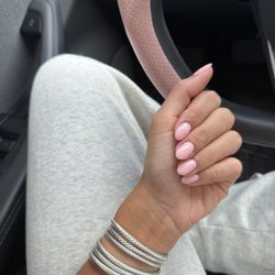 Builder gel mani
