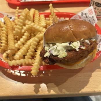 iniBurger - B'igi NASHVILLE Fries - Burgers Near Me - Campbell, California iniBurger - B'igi NASHVILLE Fries - Burgers Near Me - Campbell, California