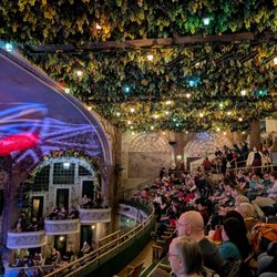 The Elgin & Winter Garden Theatre Centre - Theatre interior