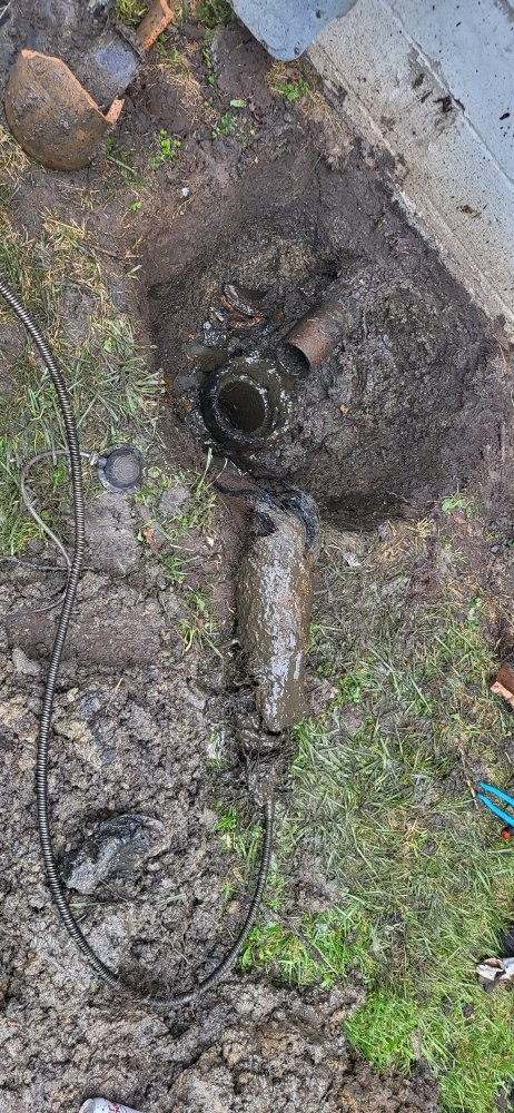 Slide of D & L Sewer Service