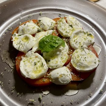 La Finestra sui Sassi - Kappador - Caprese - Italian Near Me - Matera, Montana La Finestra sui Sassi - Kappador - Caprese - Italian Near Me - Matera, Montana