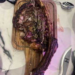 Tomahawk Steak