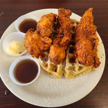Martin’s Chicken & Waffles - Waffles Near Me - Gallatin, Tennessee