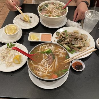 Pho Anvi - #27 on the bottom, #10 top and fried calamari - Vietnamese Near Me - Norwalk, California Pho Anvi - #27 on the bottom, #10 top and fried calamari - Vietnamese Near Me - Norwalk, California