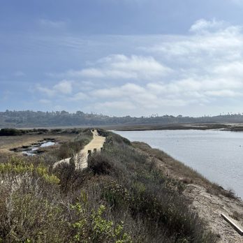 San Elijo Lagoon Ecological Reserve - The beautiful lagoon pathway - Parks Near Me - Encinitas, California San Elijo Lagoon Ecological Reserve - The beautiful lagoon pathway - Parks Near Me - Encinitas, California