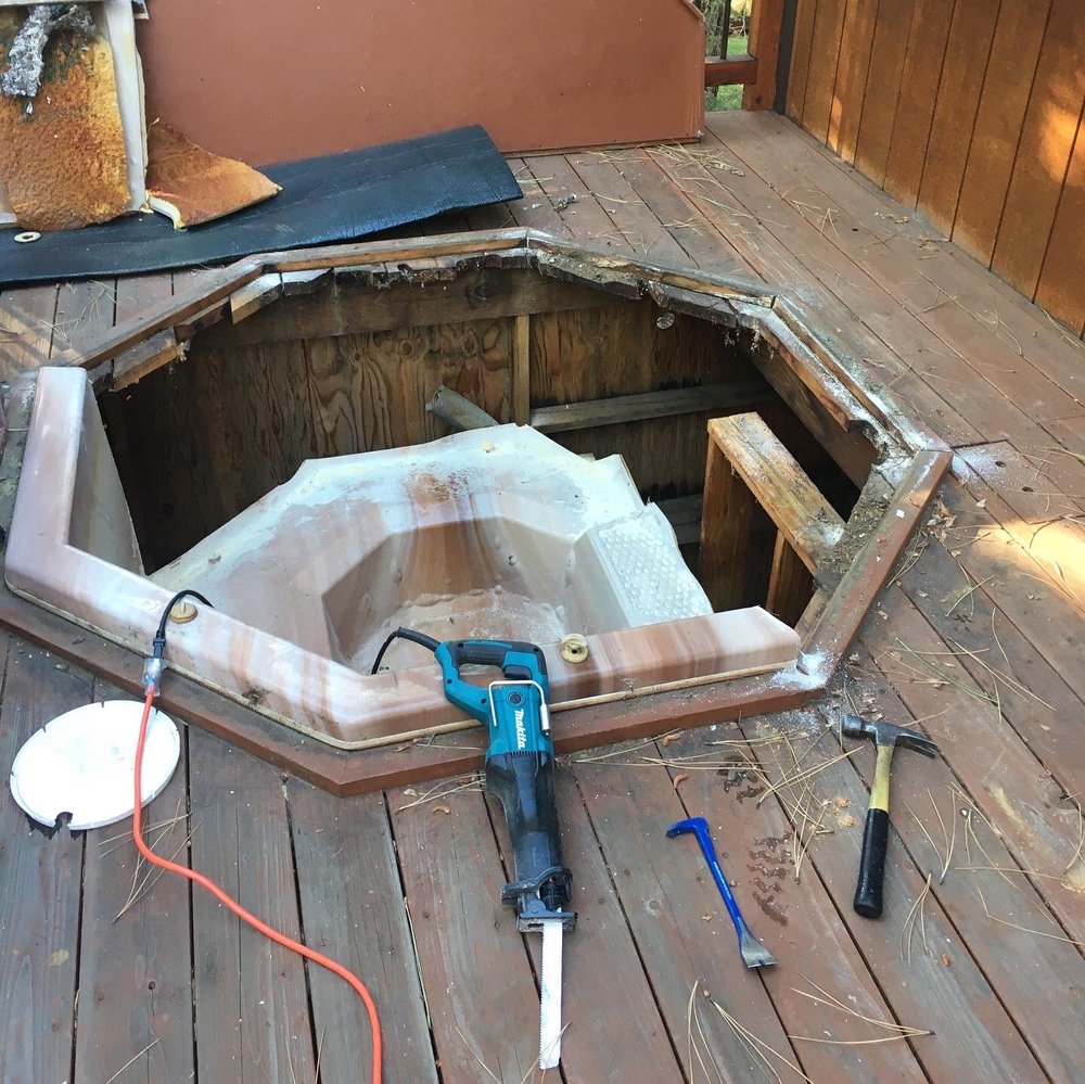 SWIGARD’S ACE HARDWARE Updated September 2024 200 Lake Blvd N