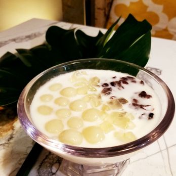 Hui Lau Shan - Red bean chewy balls - Desserts Near Me - Hamilton, Ontario