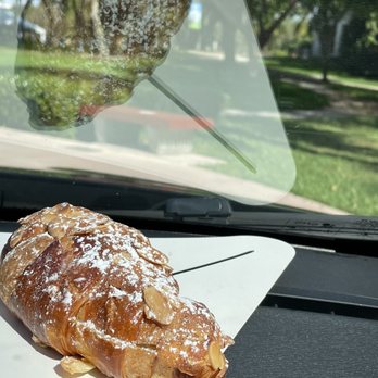 Cafe Bonjour - Bakeries Near Me - South Miami, Florida