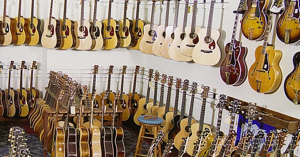 Elderly Instruments by null