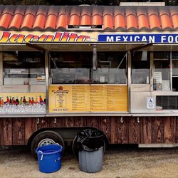 EL Jacalito - Excellent food truck off 120 Yosemite at Crows Landing Rd.