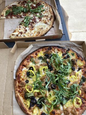 Blaze Pizza by null