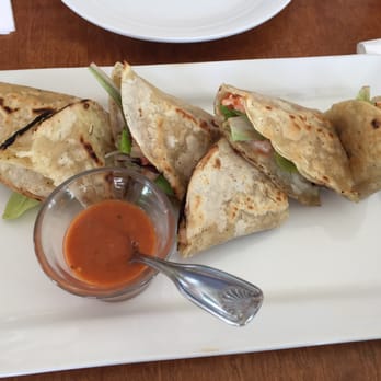 Muelle 3 - Quesadilla de Camaron. Me encanto. - Seafood Near Me - Ensenada, BCN