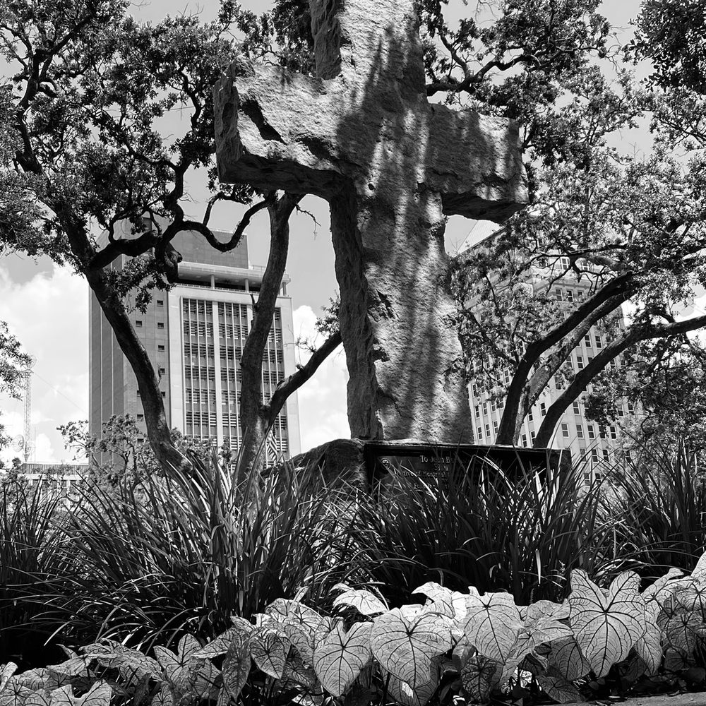 Bienville Square - Parks Near Me - Mobile, Alabama