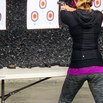 West Coast Armory Indoor Range - Trying out a variety of handguns - Gun/Rifle Ranges Near Me - Bellevue, Washington