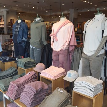 American Eagle Outfitters - Men's spring - Sports Wear Near Me - Jacksonville, Florida American Eagle Outfitters - Men's spring - Sports Wear Near Me - Jacksonville, Florida