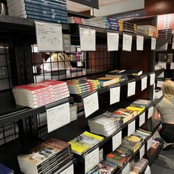 Georgetown University Bookstore - GTown Bookstore