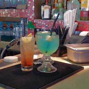 Applebee's Grill + Bar - Lunch time vibes. - American Near Me - Ellenton, Florida