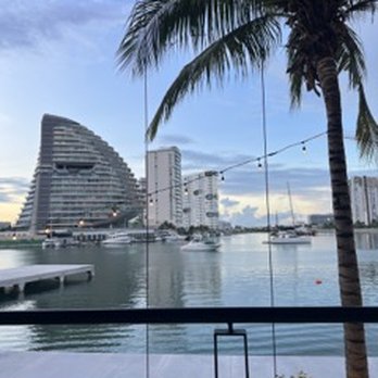 CAO - Dinner with a view of the marina. - Seafood Near Me - Cancún, ROO CAO - Dinner with a view of the marina. - Seafood Near Me - Cancún, ROO