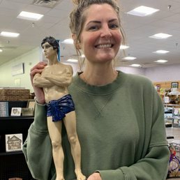 DORCAS THRIFT SHOP - Updated October 2025 - 91 Photos & 109 Reviews