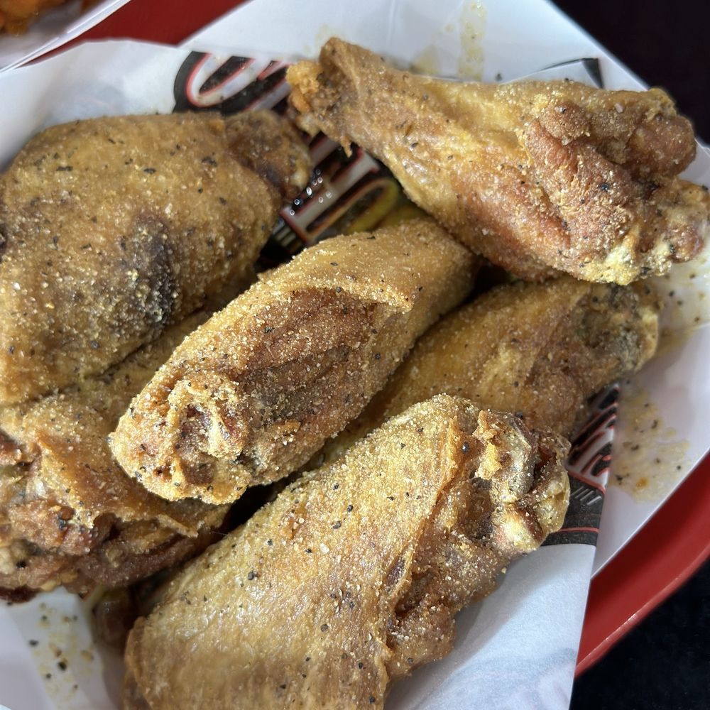 The Buffalo Spot - Long Beach - Chicken Wings Near Me - Long Beach, California