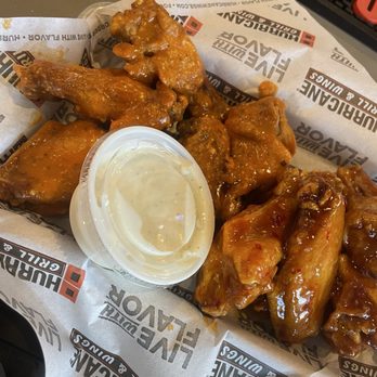 Hurricane Grill & Wings - 10 Bone-In Wings, Boss & Sweet Red Chili sauce . - American Near Me - Chula Vista, California