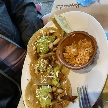 Taco y Tequila - Pastor Chicken Taco - Tacos Near Me - Cancún, ROO Taco y Tequila - Pastor Chicken Taco - Tacos Near Me - Cancún, ROO