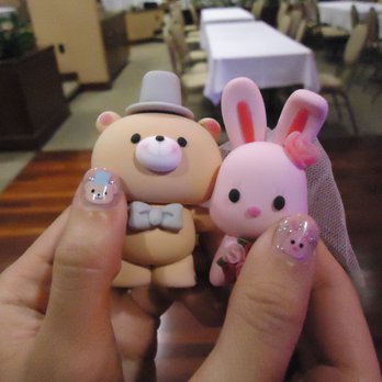 Salon Chérie - Just my thumbs of my wedding nails - Nail Salons Near Me - Honolulu, Hawaii Salon Chérie - Just my thumbs of my wedding nails - Nail Salons Near Me - Honolulu, Hawaii