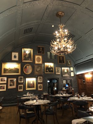 The Lygon Arms by null