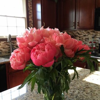 Oberer's Flowers - Fluffy peonies for Mother's day 2016 - Florists Near Me - Columbus, Ohio