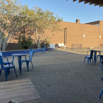 City & State - outside seating - Coffee & Tea Near Me - Memphis, Tennessee City & State - outside seating - Coffee & Tea Near Me - Memphis, Tennessee