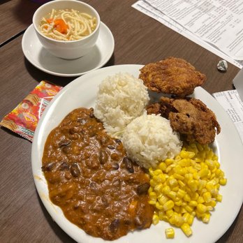 Zippy's Kapolei - Chili & Chicken Mixed Plate - Diners Near Me - Kapolei, Hawaii Zippy's Kapolei - Chili & Chicken Mixed Plate - Diners Near Me - Kapolei, Hawaii