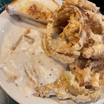 The Whistle Stop Cafe - Chicken fried steak - American Near Me - Conroe, Texas The Whistle Stop Cafe - Chicken fried steak - American Near Me - Conroe, Texas