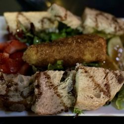 M'tucci's Moderno - Fried Brie appetizer must.