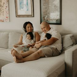 Fancypants Photography - In home newborn/family session