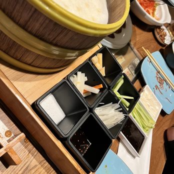 Juqi - Chinese Near Me - Flushing, New York