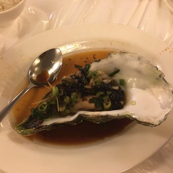 Cuisine Cantonaise - Huitre - Cantonese Near Me - Montreal, Quebec Cuisine Cantonaise - Huitre - Cantonese Near Me - Montreal, Quebec