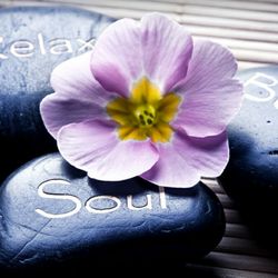 Healing Hands - Deep tissue, Swedish, Hot Stone, Tigger point, Reflexology, neck management pain, back management pain and relaxation massage!