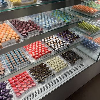 Glacier Confection - a variety of desserts on display - Chocolatiers & Shops Near Me - Tulsa, Oklahoma Glacier Confection - a variety of desserts on display - Chocolatiers & Shops Near Me - Tulsa, Oklahoma