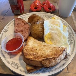 Selkie’s neighborhood Diner - Old man with ham