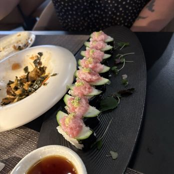 Niku - Snow crab roll - Japanese Near Me - Zionsville, Indiana Niku - Snow crab roll - Japanese Near Me - Zionsville, Indiana