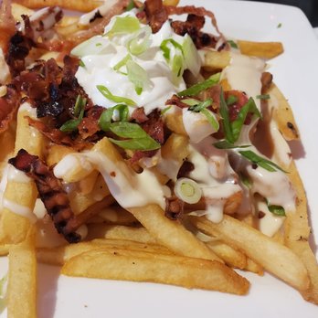 MAD LOVE eat + drink - Burgers Near Me - Madison, Indiana MAD LOVE eat + drink - Burgers Near Me - Madison, Indiana