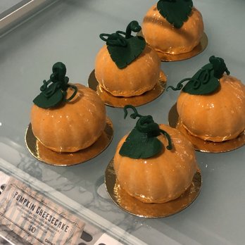 Lady Yum - Pioneer Square - Macarons Near Me - Seattle, Washington