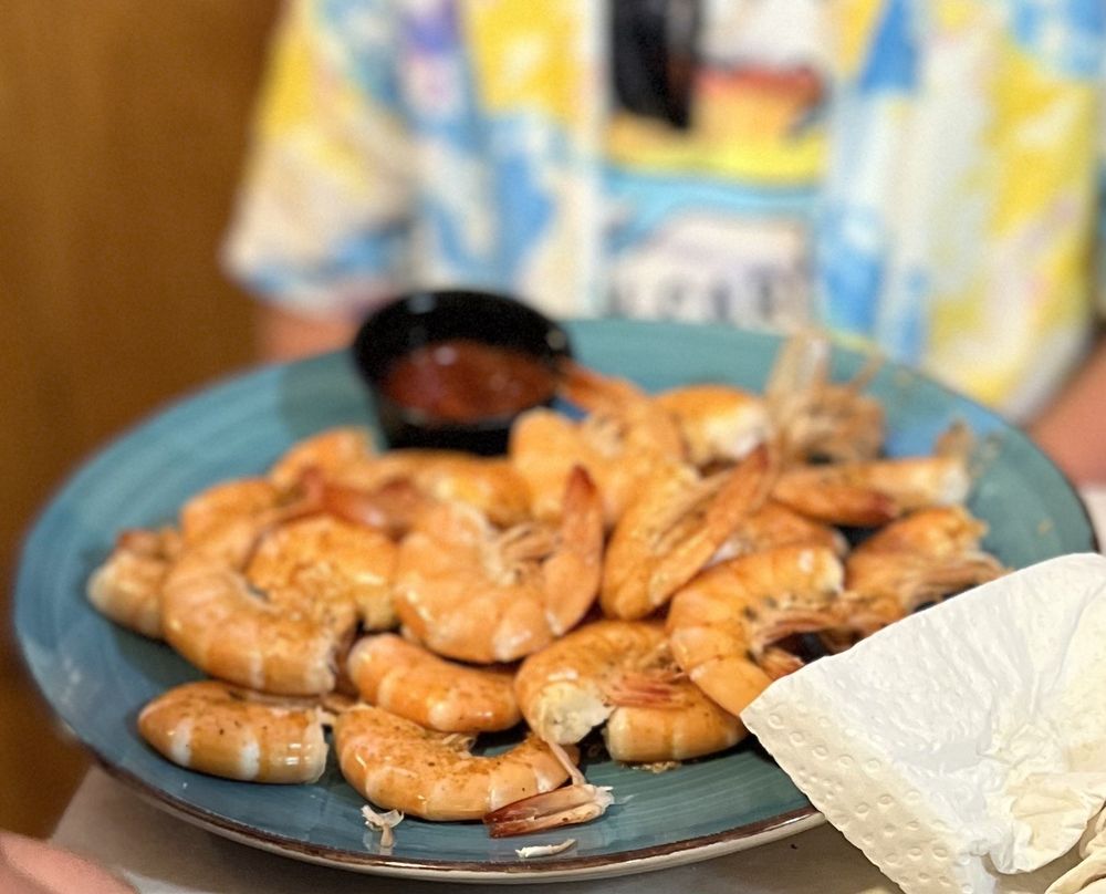 THE MAD CRABBER Updated August 2024 143 Photos & 269 Reviews 40606 Hwy 12, Avon, North