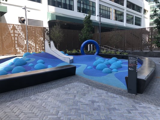 Photo of San Francisco Chronicle - San Francisco, CA, US.