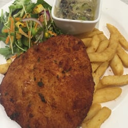 Kiama Leagues Club - Snitchzle with salad, chips and mushroom cream sauce