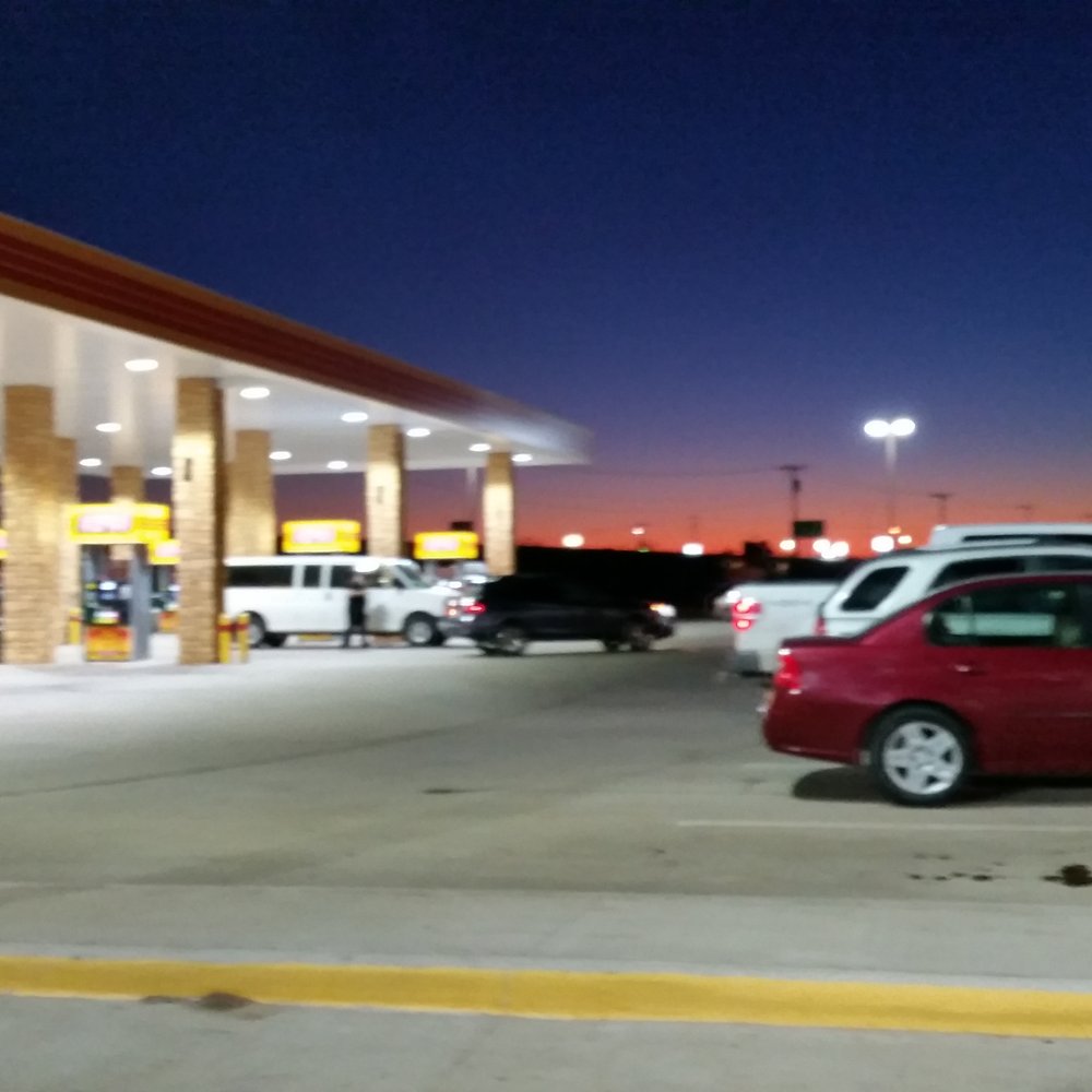 CEFCO - Large lots, no waiting! - Convenience Stores Near Me - Vernon, Texas